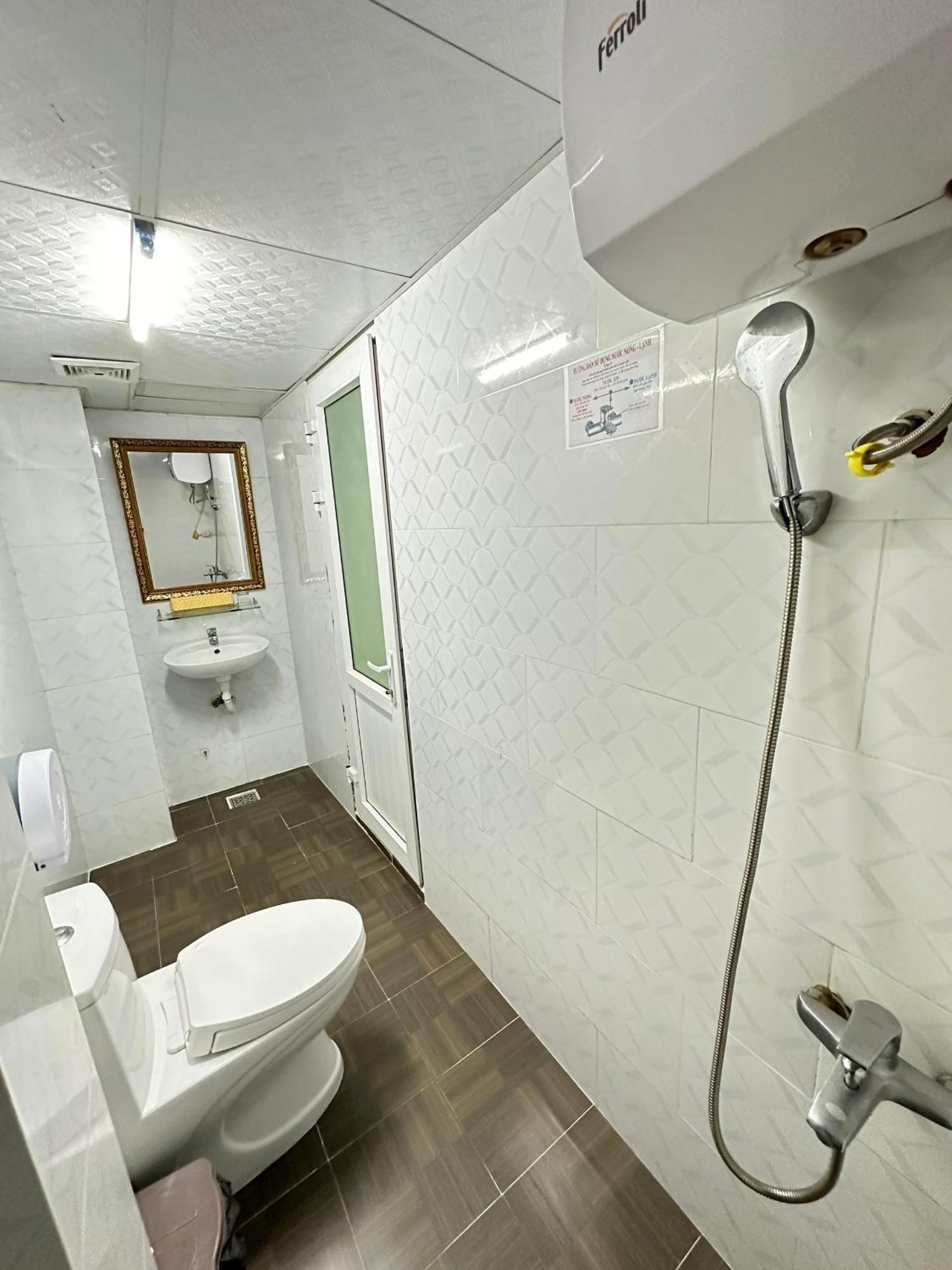 Thanh Thanh 5 Dalat Hotel - Ks Gan Cho Dem Gia Re Exterior photo